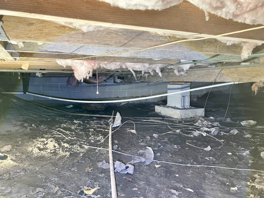 crawlspace