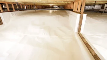 A well-insulated crawl space