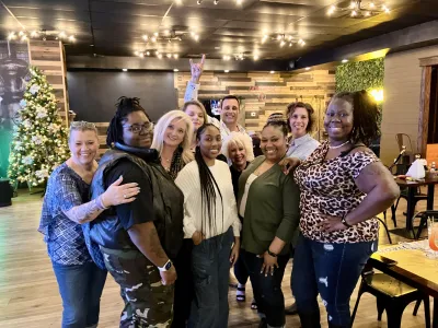 team-photo-outing